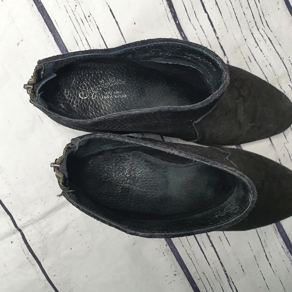 Seychelles Snake Skin Embossed Black Leather Ankle Booties Size 7 - Picture 7 of 8